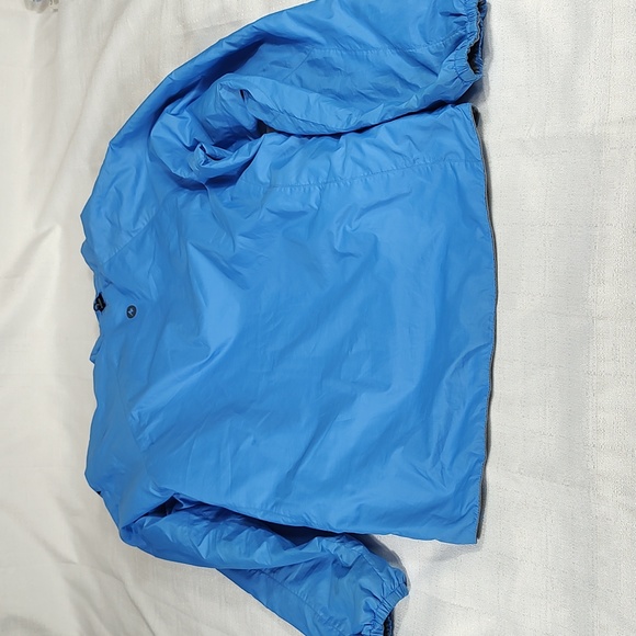 Light Blue Rain Jacket Marmot Long Sleeve  Gray Fleece Inside Size Large - Picture 9 of 10